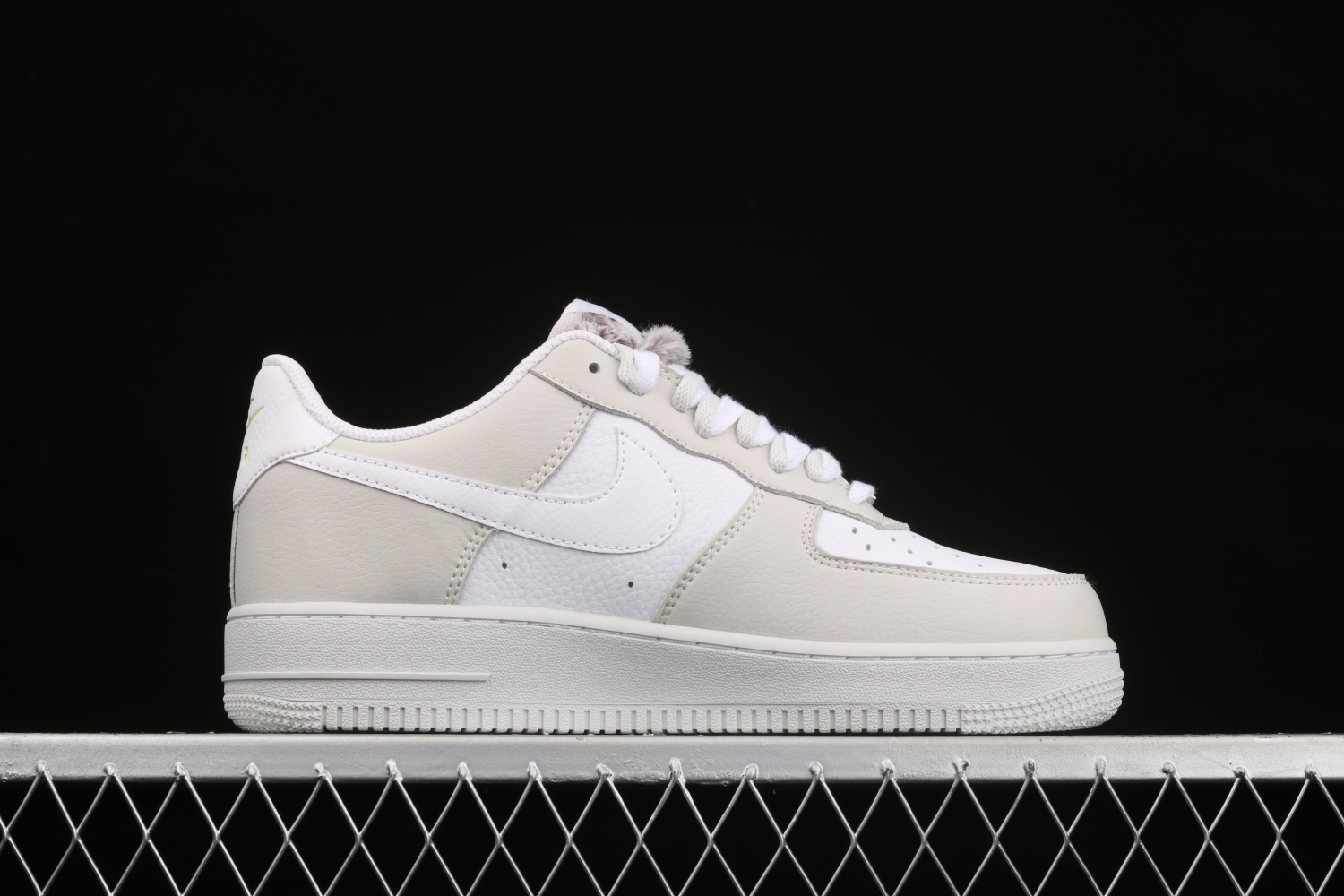Nike Air Force 1 Low Light Bone Photon Dust (W) DC1165-001