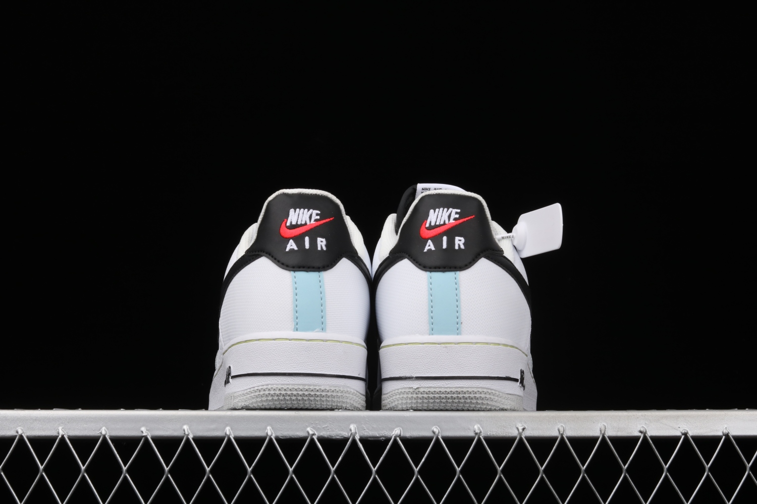 Nike Air Force 1 Low LV8 Swoosh Compass (GS)  DC2532-100