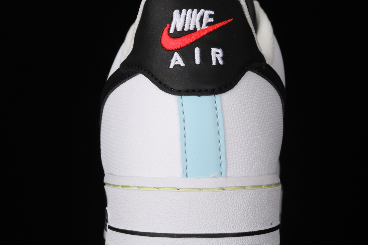 Nike Air Force 1 Low LV8 Swoosh Compass (GS)  DC2532-100