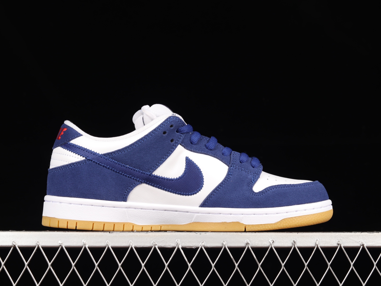 Nike SB Dunk Low Los Angeles Dodgers DO9395-400