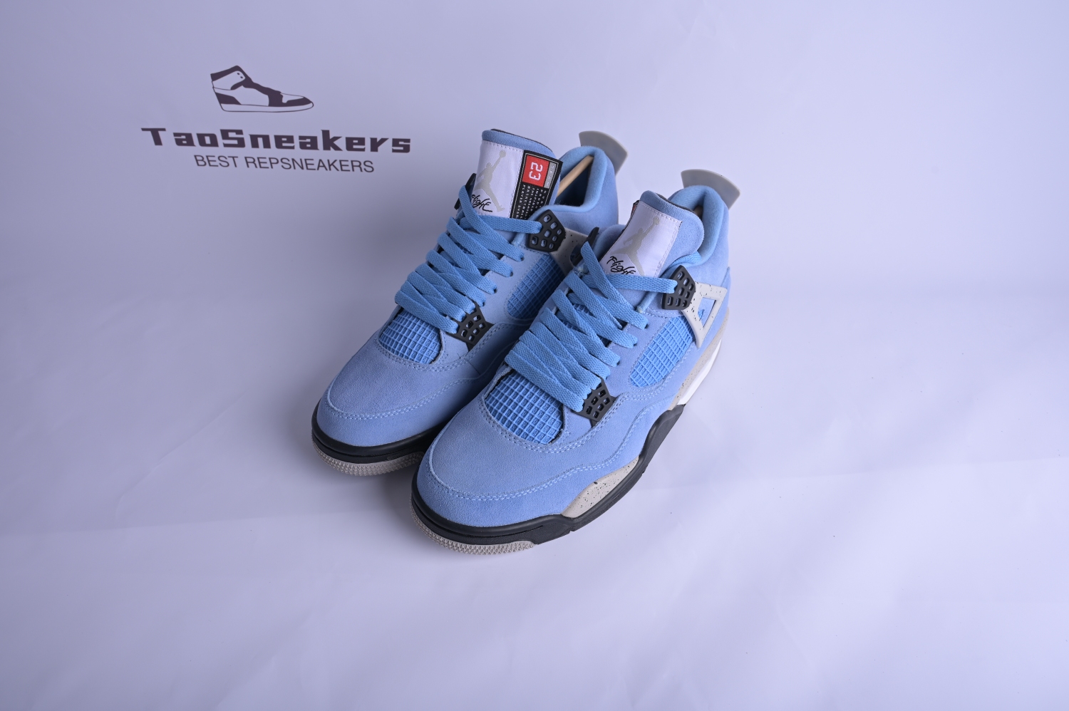 Air Jordan 4  University Blue CT8527-400