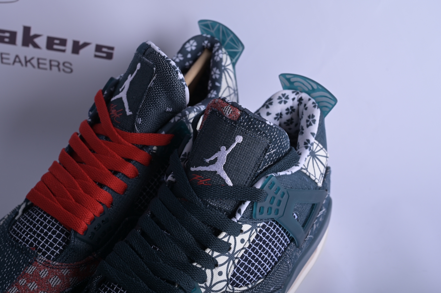 Jordan 4 Retro SE Sashiko CW0898-400