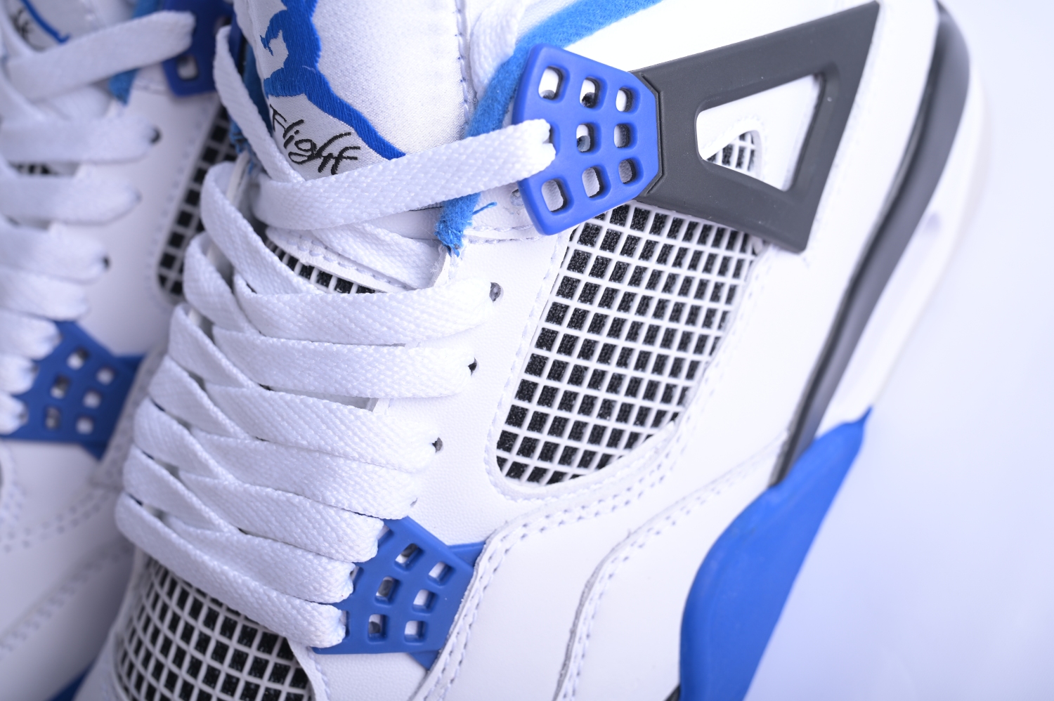 Jordan 4 Retro Motorsports (2017) 308497-117