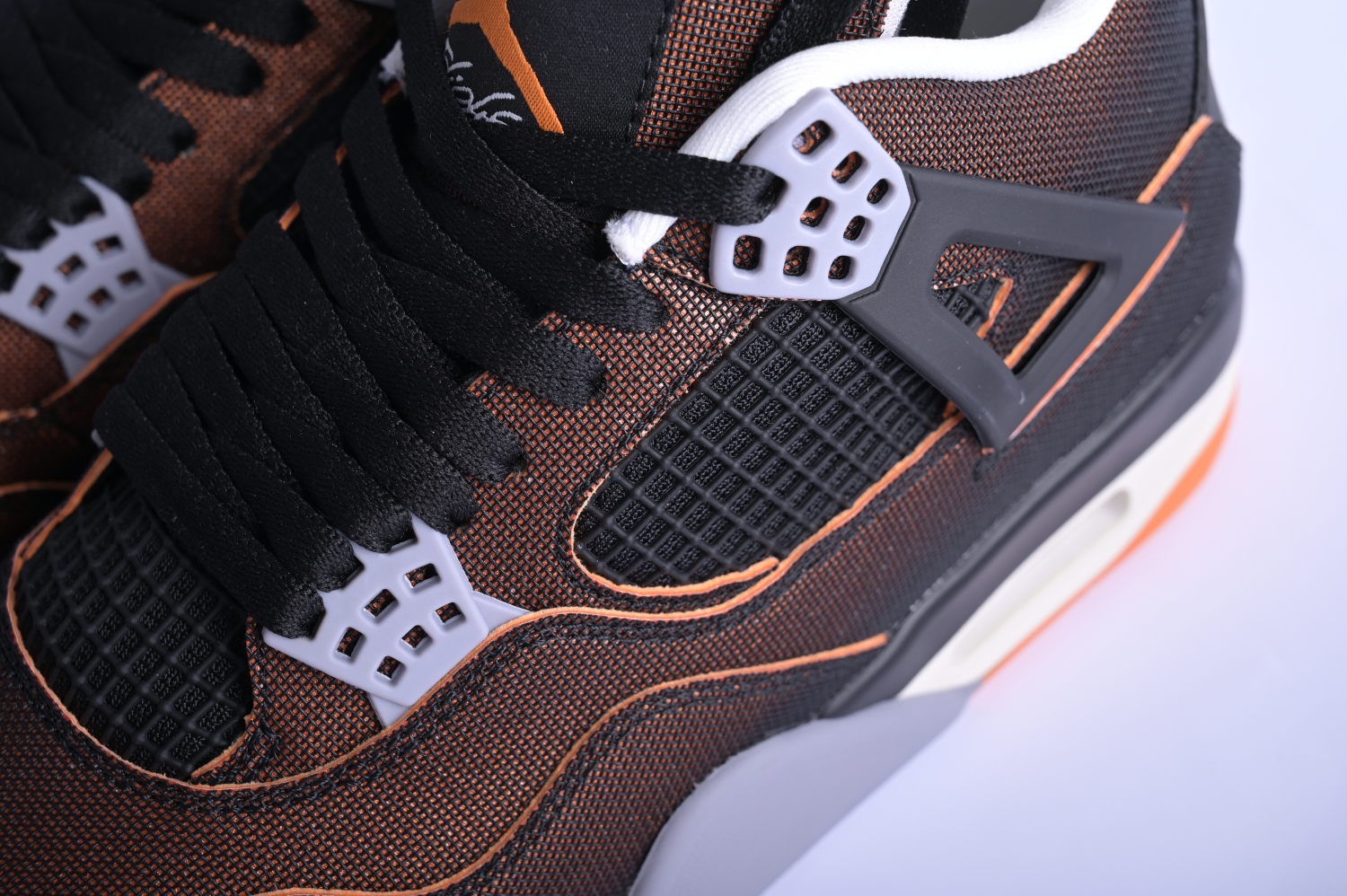Jordan 4 Retro Starfish (W) CW7183-100