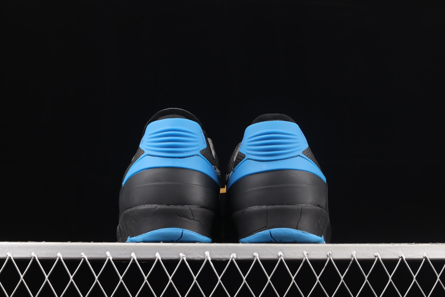 Jordan 2 Retro Low SP Off-White Black Blue DJ4375-004（Original Batch）
