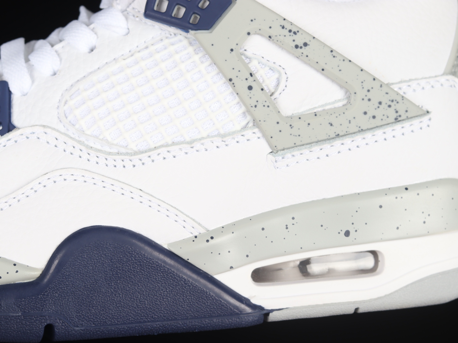 Jordan 4 Retro White Midnight Navy DH6927-140