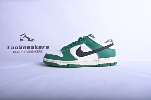 Nike Dunk Low SE Lottery Pack Malachite Green DR9654-100(StockX)