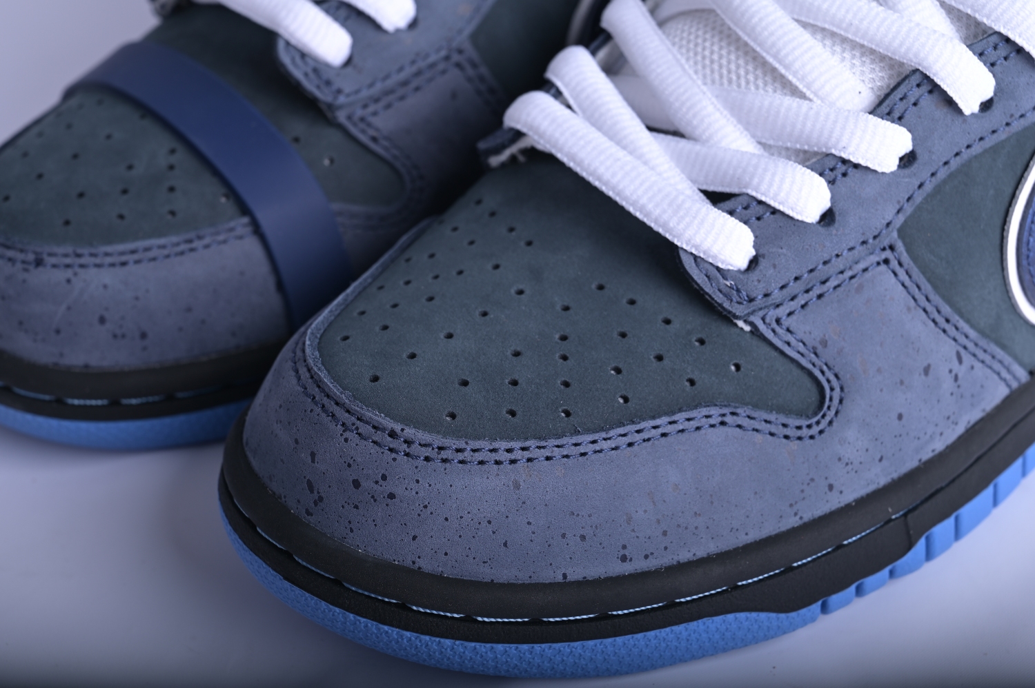 Nike Dunk SB Low Blue Lobster 313170-342