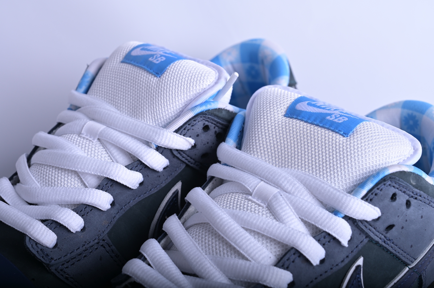 Nike Dunk SB Low Blue Lobster 313170-342