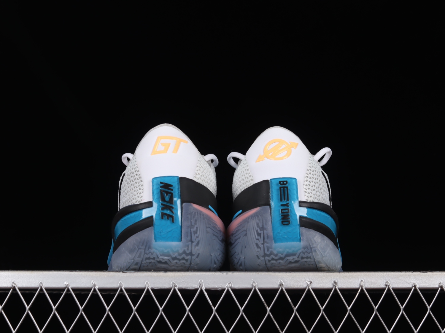 Nike Air Zoom G.T. Cut White Black Laser Blue CZ0175-101