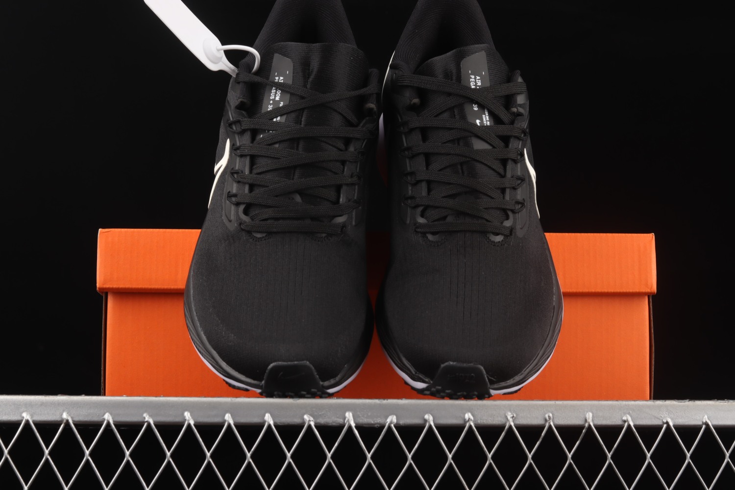 Nike Air Zoom Pegasus 39 Black White DH4071-100