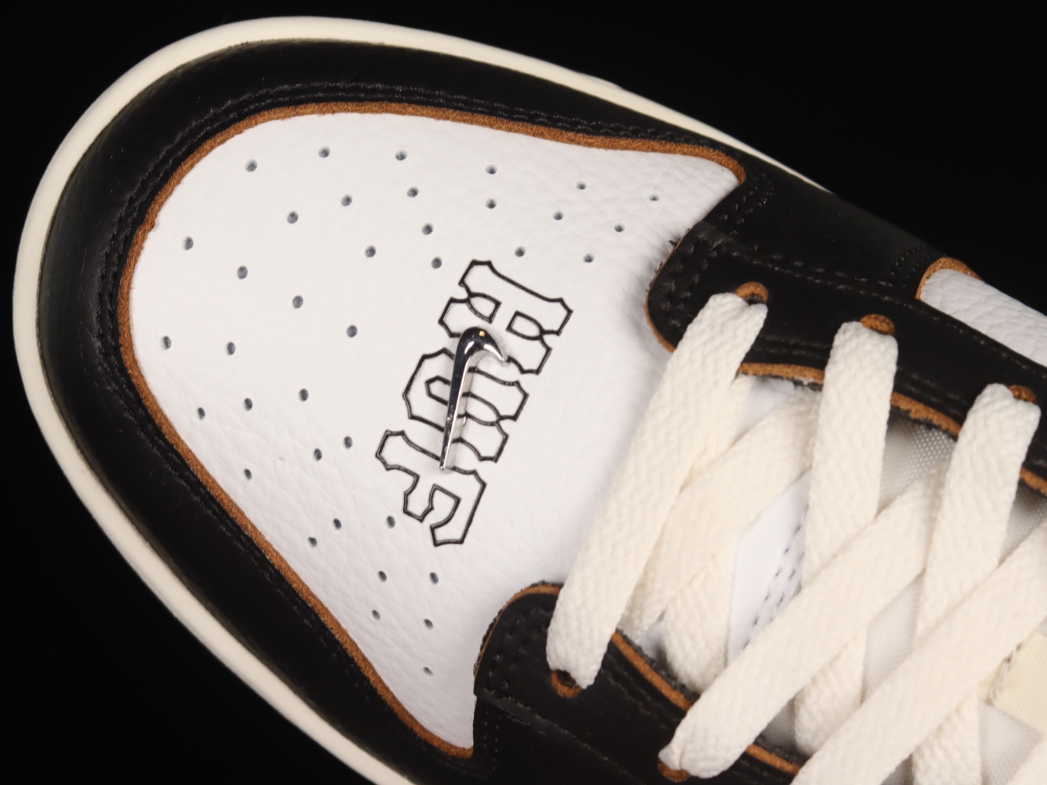 Nike SB Dunk Low HUF San Francisco FD8775-001