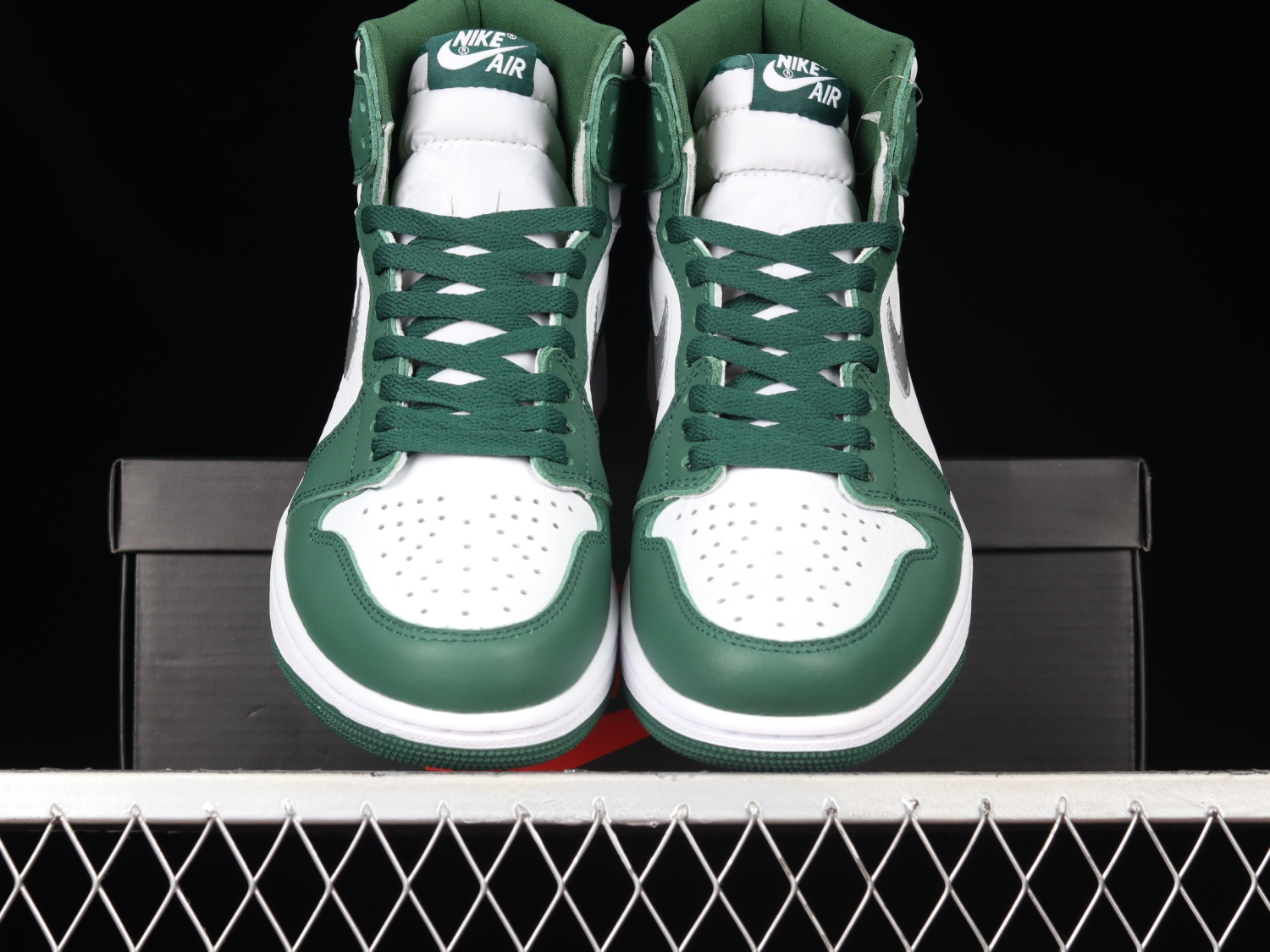 Jordan 1 Retro High OG Gorge Green DZ5485-303