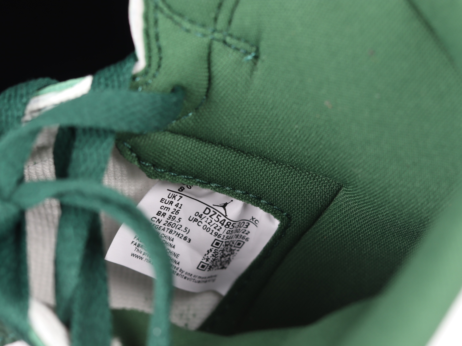 Jordan 1 Retro High OG Gorge Green DZ5485-303