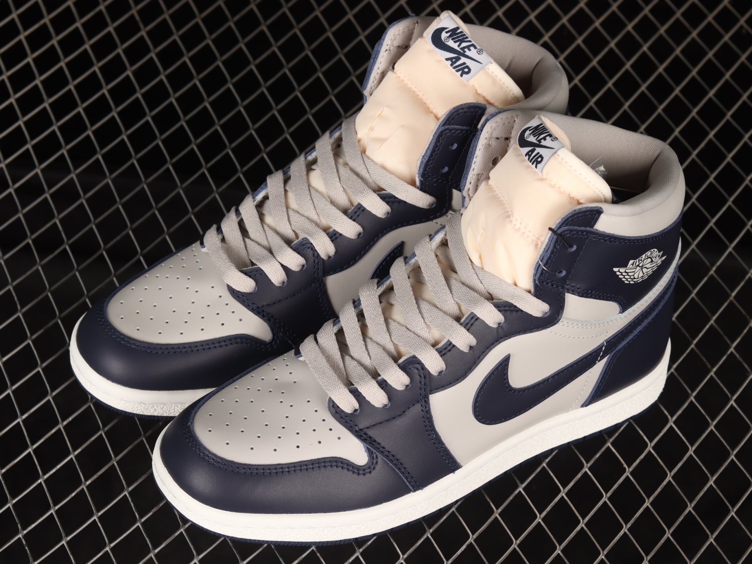 Jordan 1 Retro High 85 Georgetown BQ4422-400