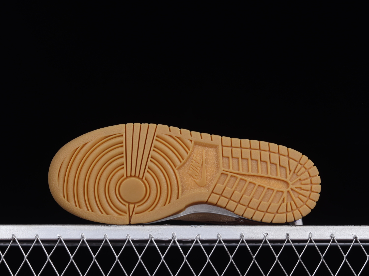 Nike Dunk Low Disrupt 2 SE Mineral Clay DV1026-215