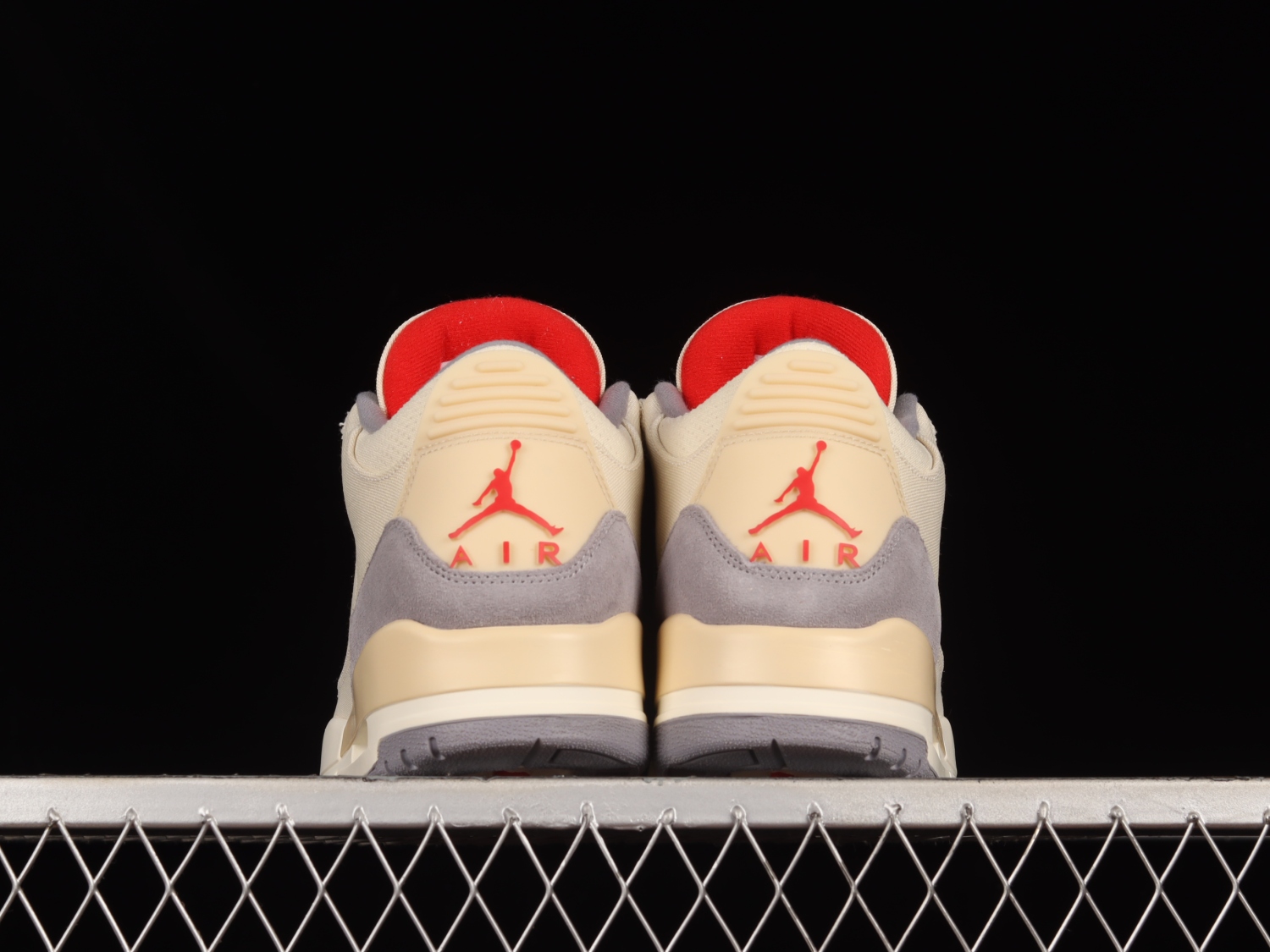 Jordan 3 Retro Muslin DH7139-100