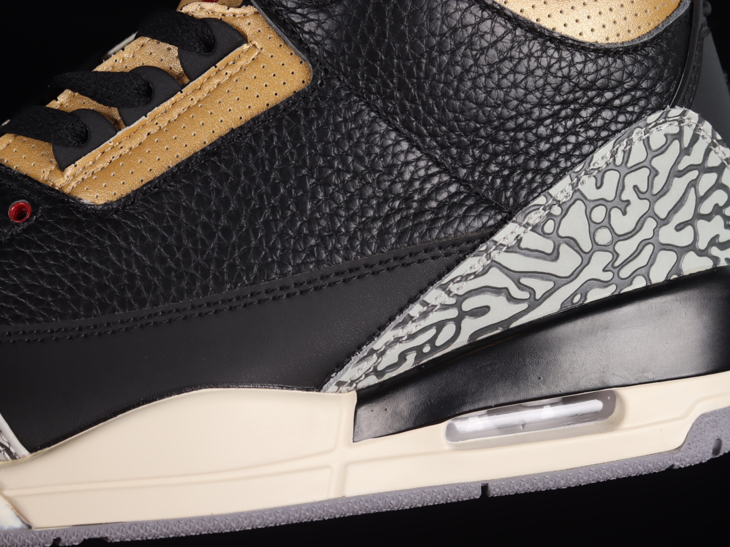 Jordan 3 Retro Black Cement Gold CK9246-067