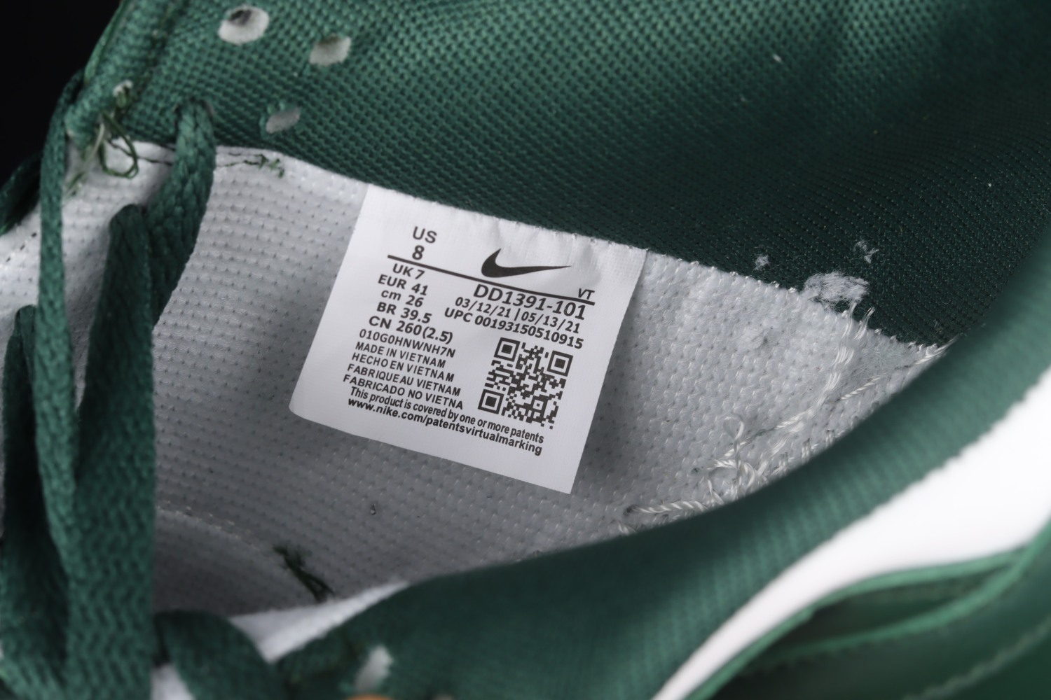 Nike Dunk Low Michigan State DD1391-101（Original Batch）