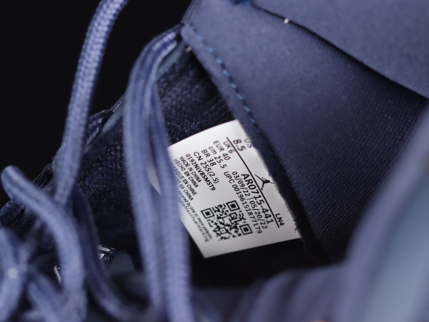 Jordan 11 Retro Midnight Navy (W) AR0715-441