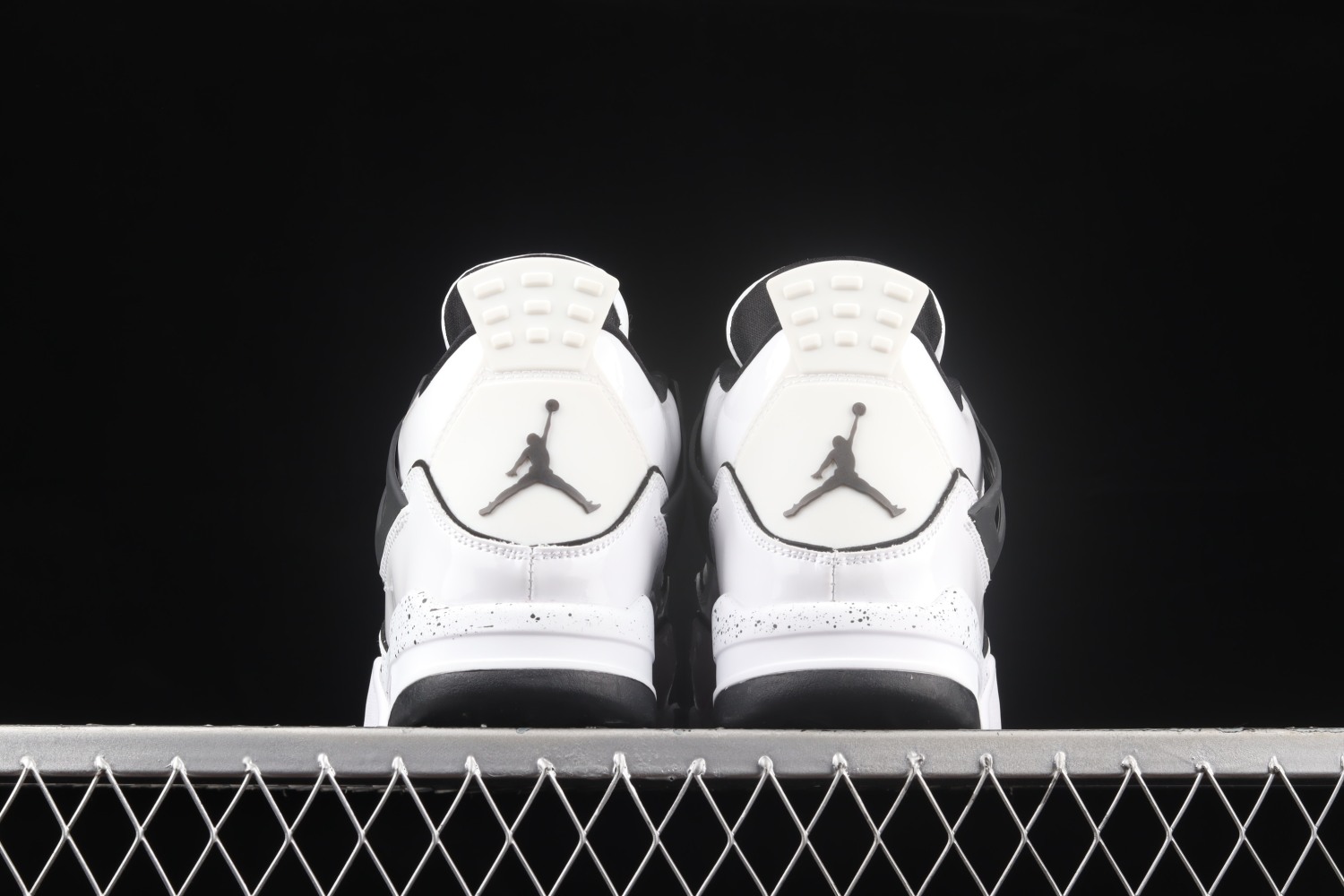 Jordan 4 Retro SE DIY (GS) DC4101-100
