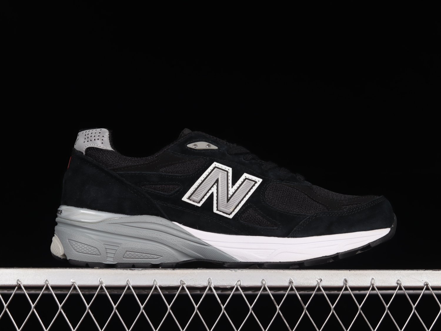 New Bal*nce 990v3 Black White M990BS3