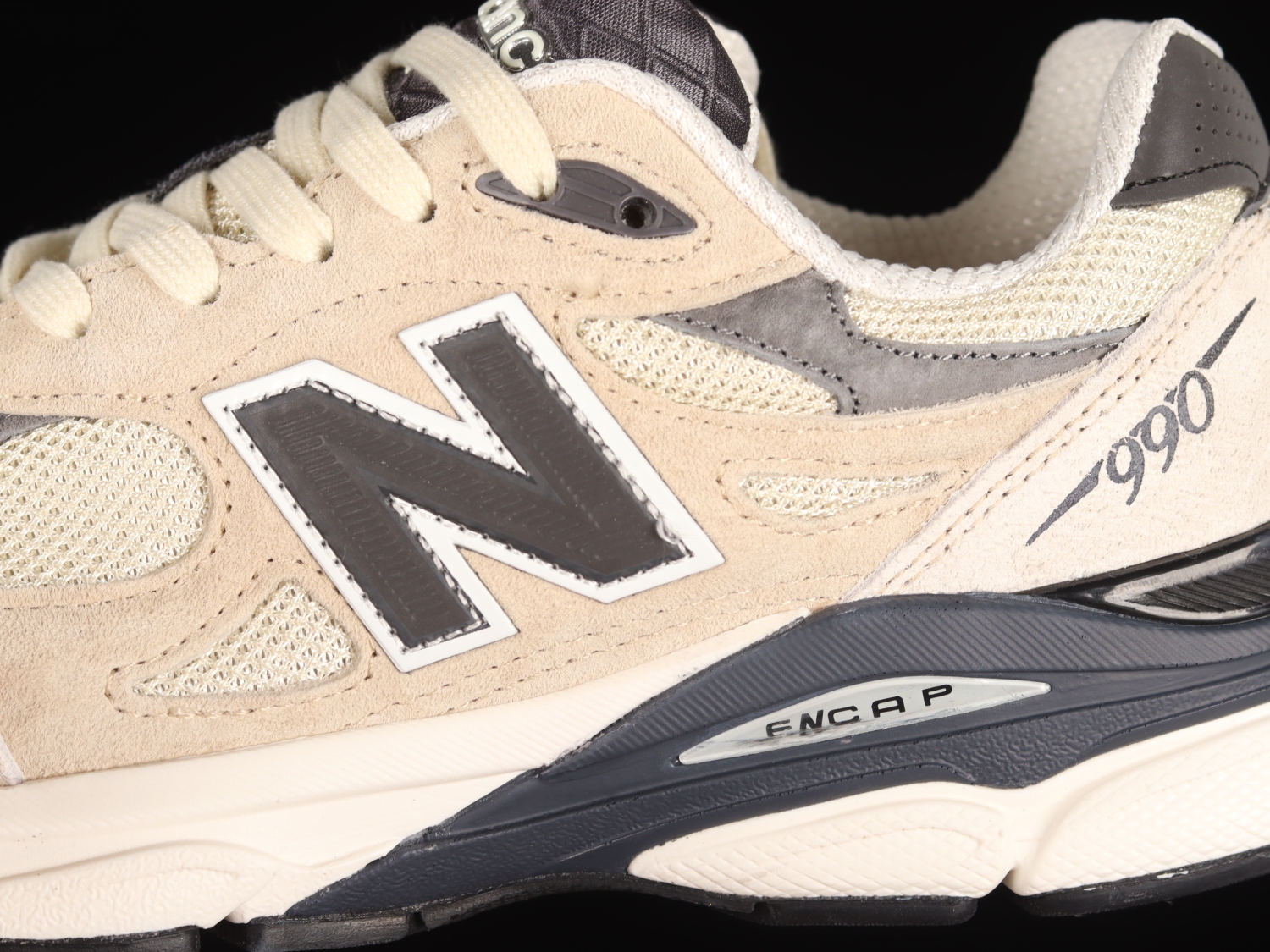 New Bal*nce 990v3 MiUSA Teddy Santis Moonbeam M990AD3
