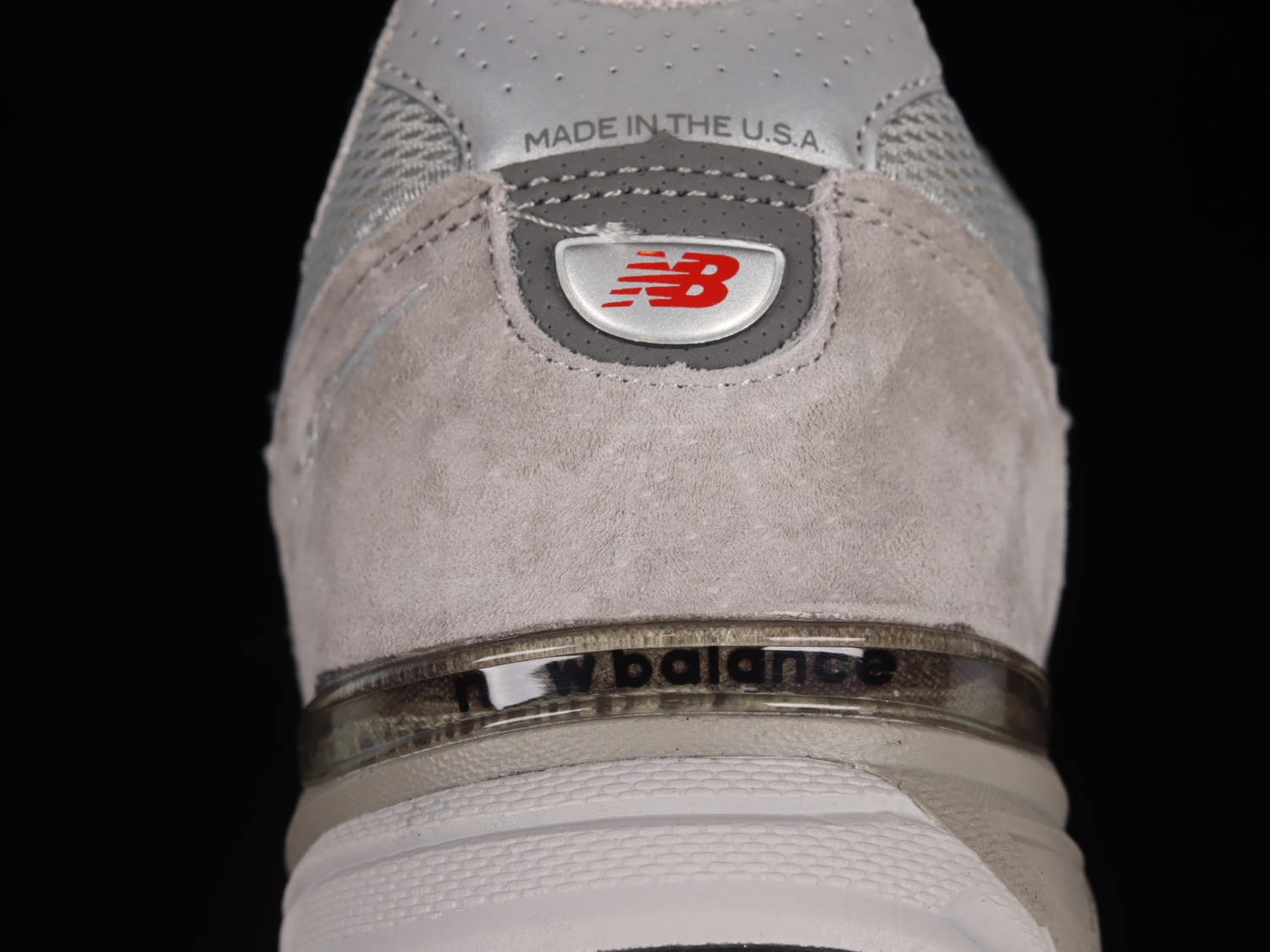 New Bal*nce 990v4 Grey M990GL4