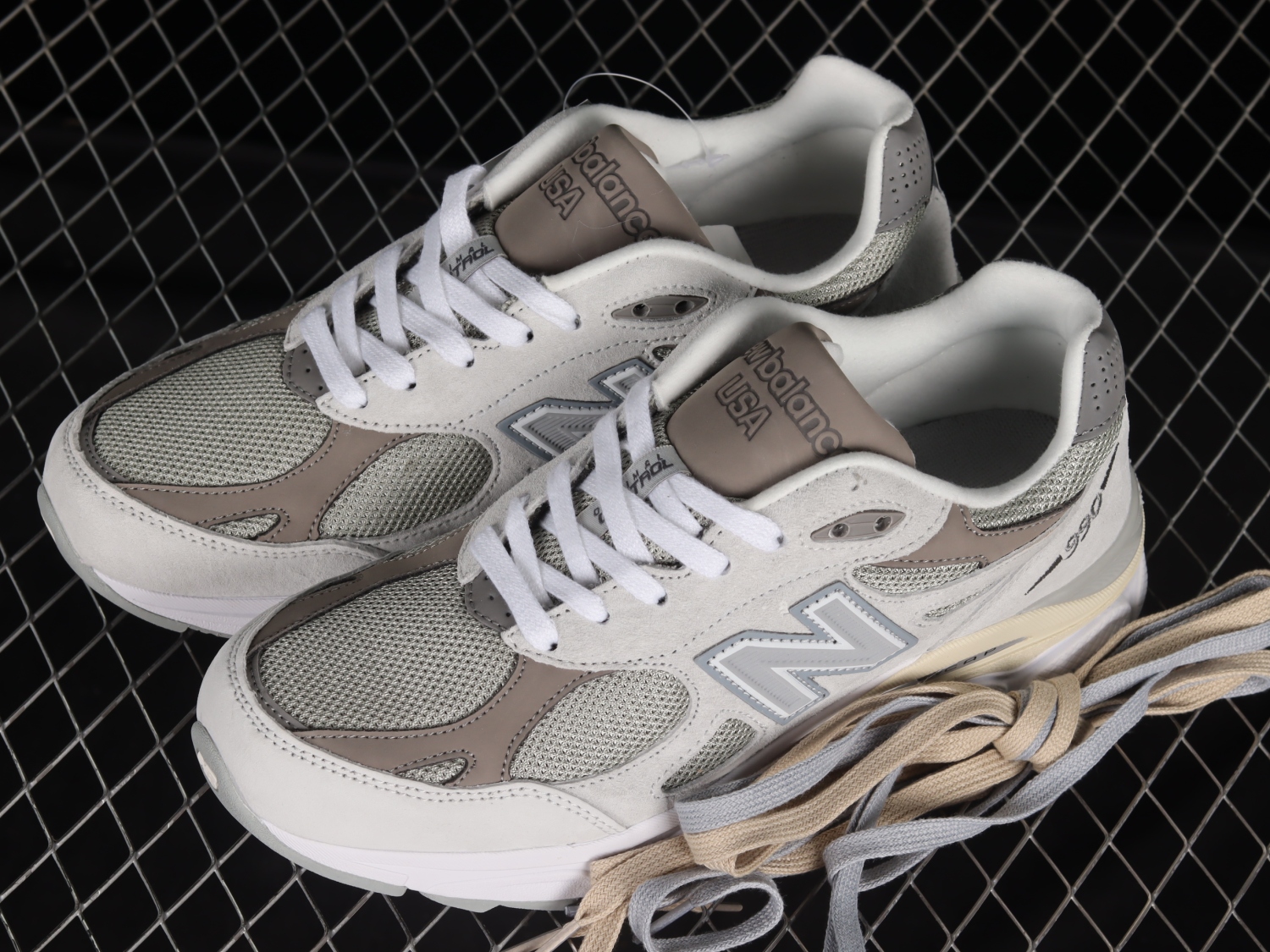 New Bal*nce 990v3 MiUSA YCMC Nimbus Cloud M990SC3