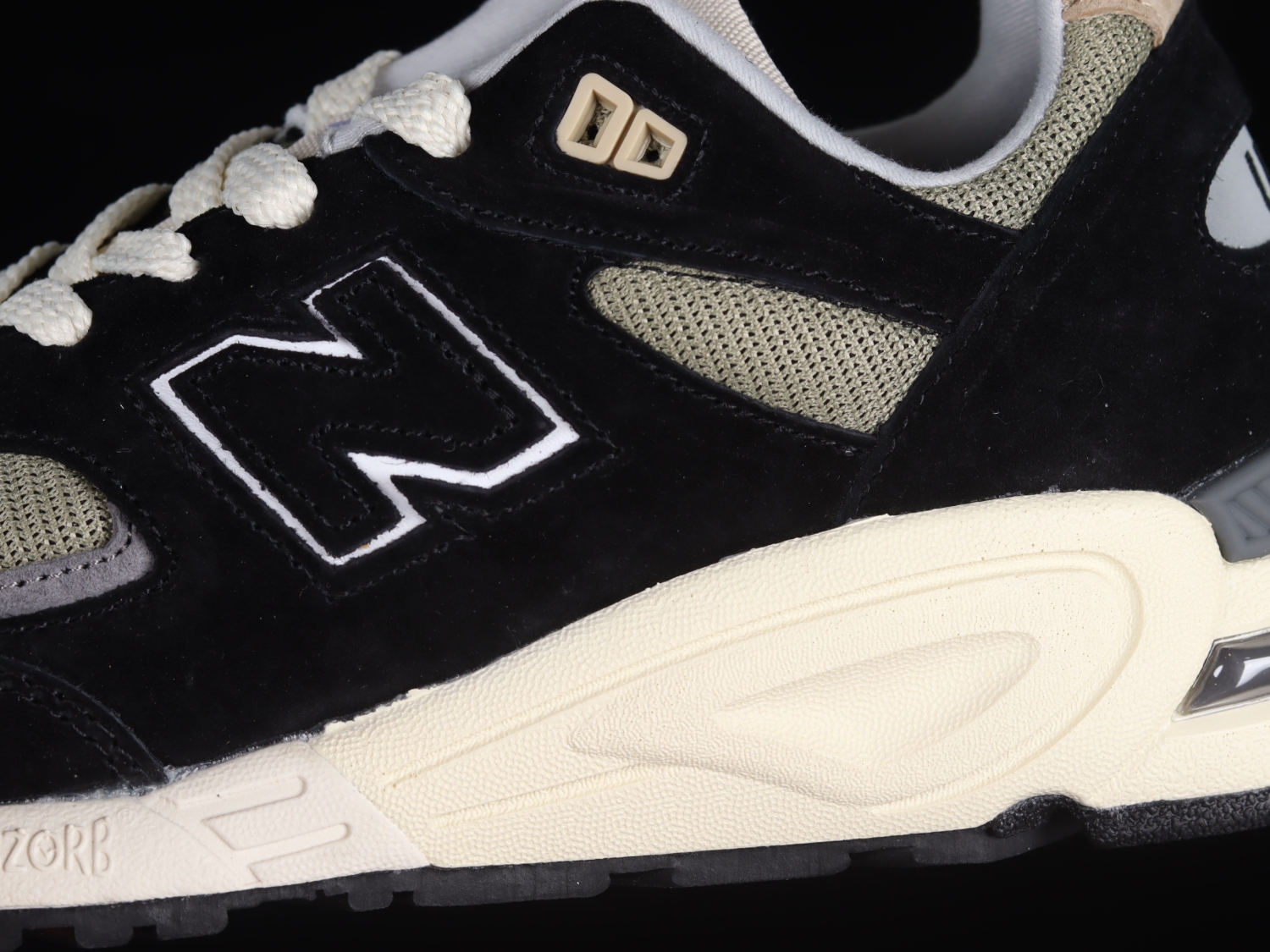 New Bal*nce 990v2 MiUSA Teddy Santis Black True Camo M990TE2