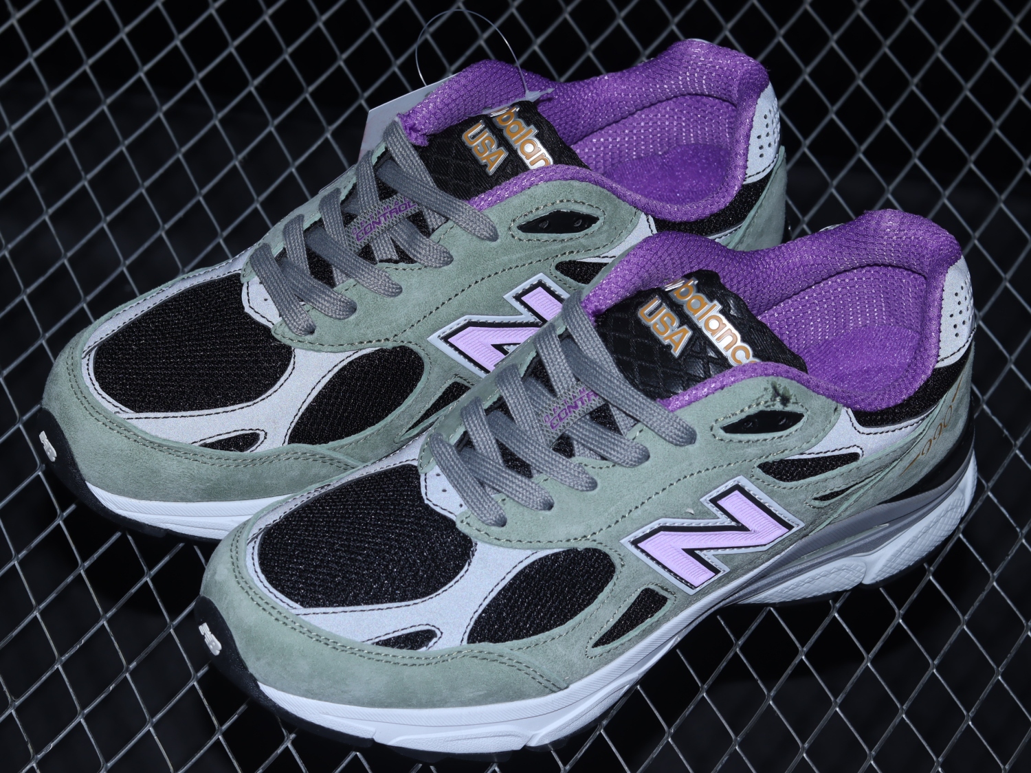 New Bal*nce 990v3 MiUSA Teddy Santis Green Purple M990TC3