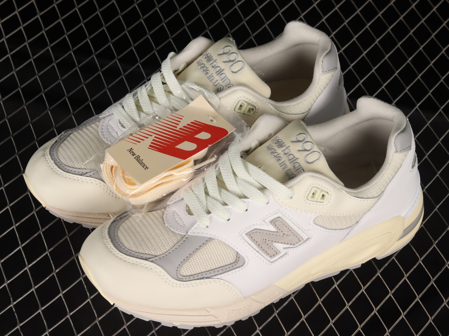 New Bal*nce 990v2 MiUSA Teddy Santis Sea Salt M990TC2