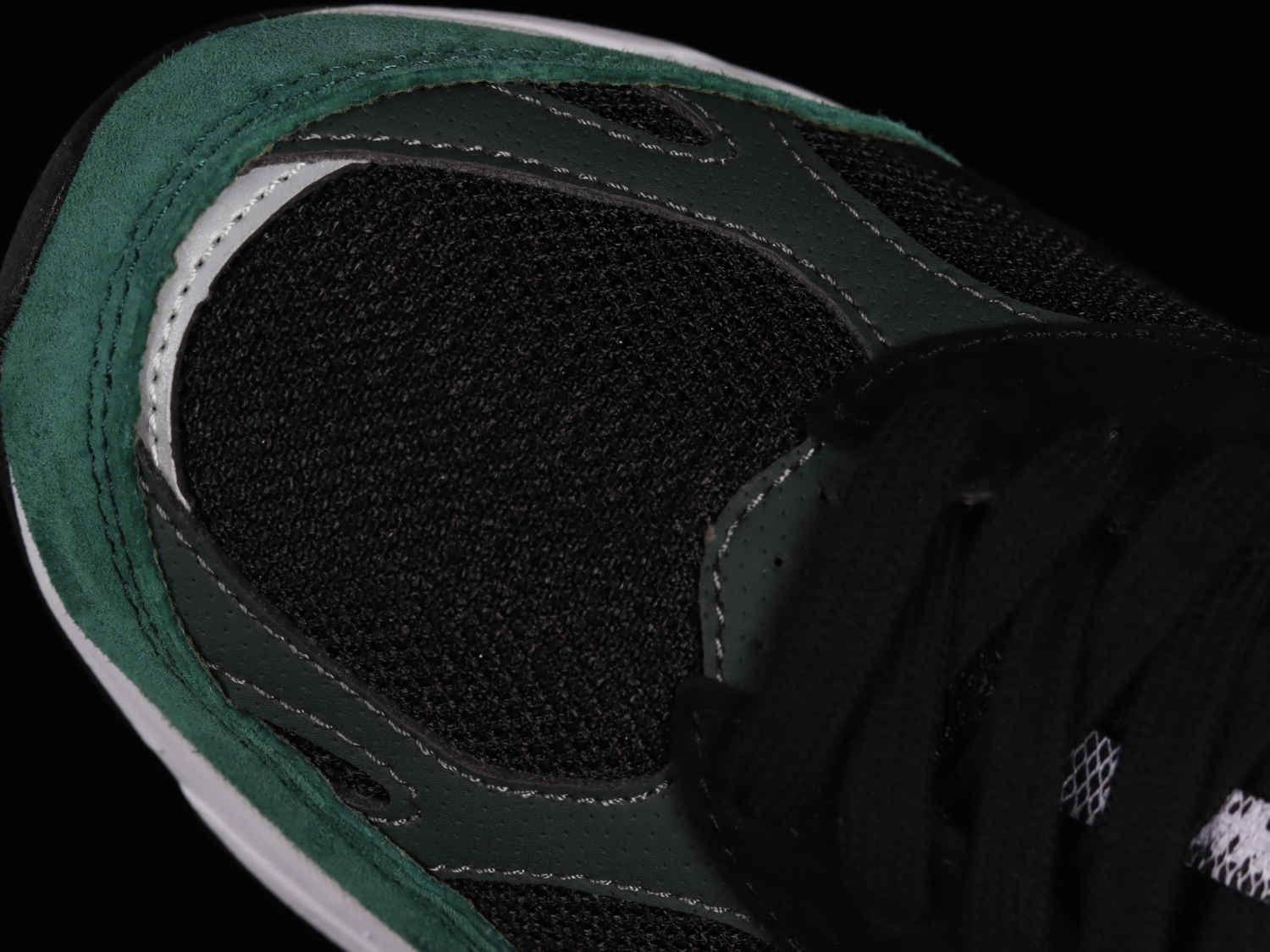 New Bal*nce 990v3 Black Green Yellow M990CP3