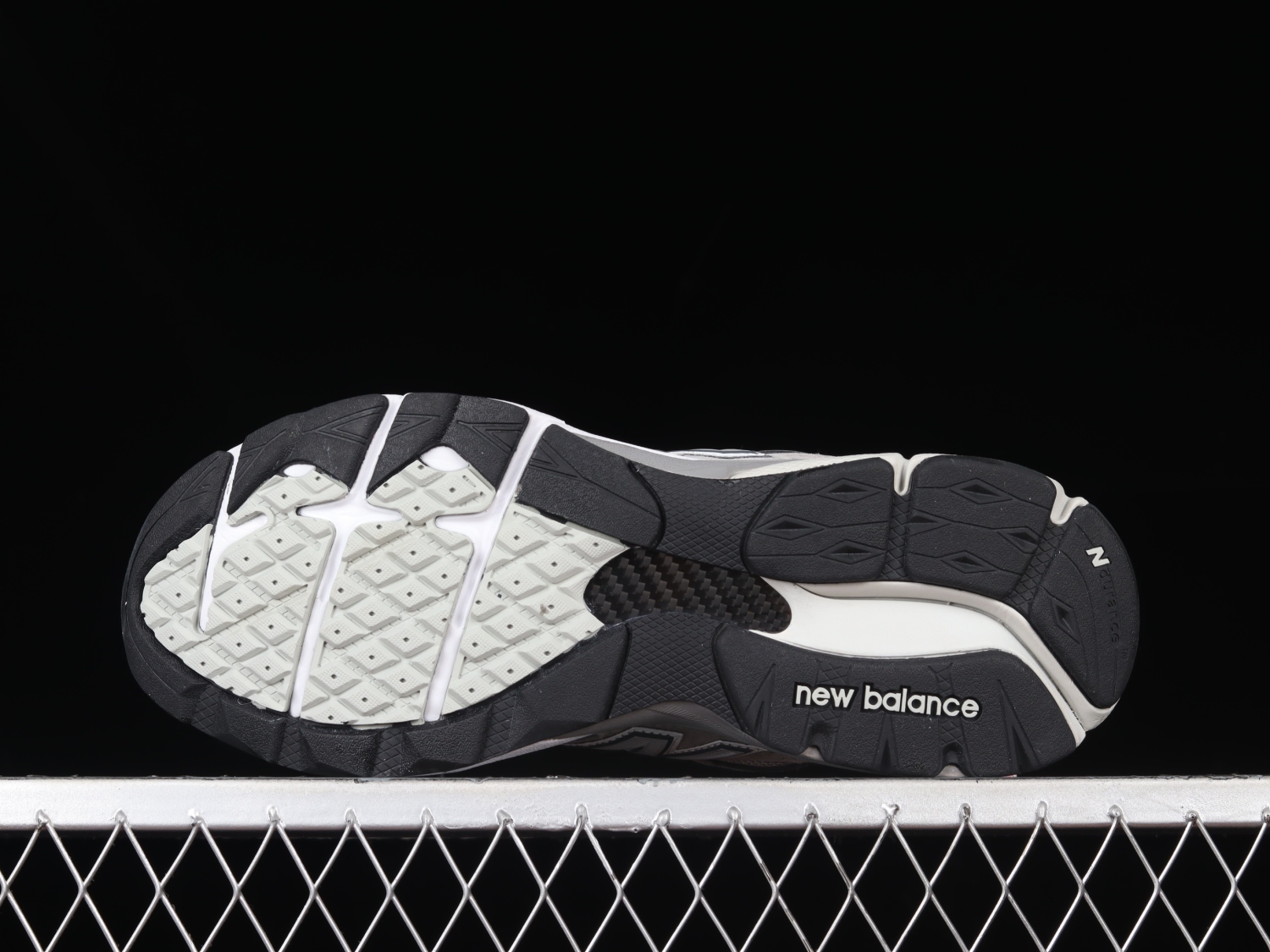 New Bal*nce 990v3 Grey (2019/2021) M990GY3