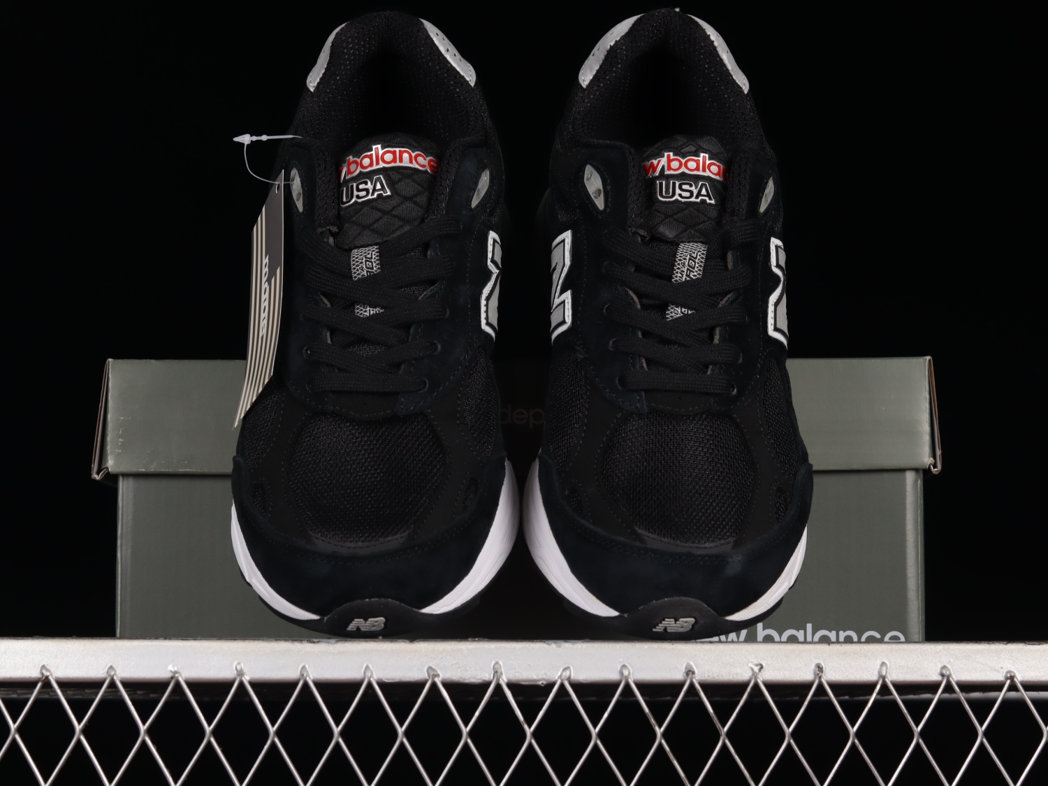 New Bal*nce 990v3 Black White M990BS3