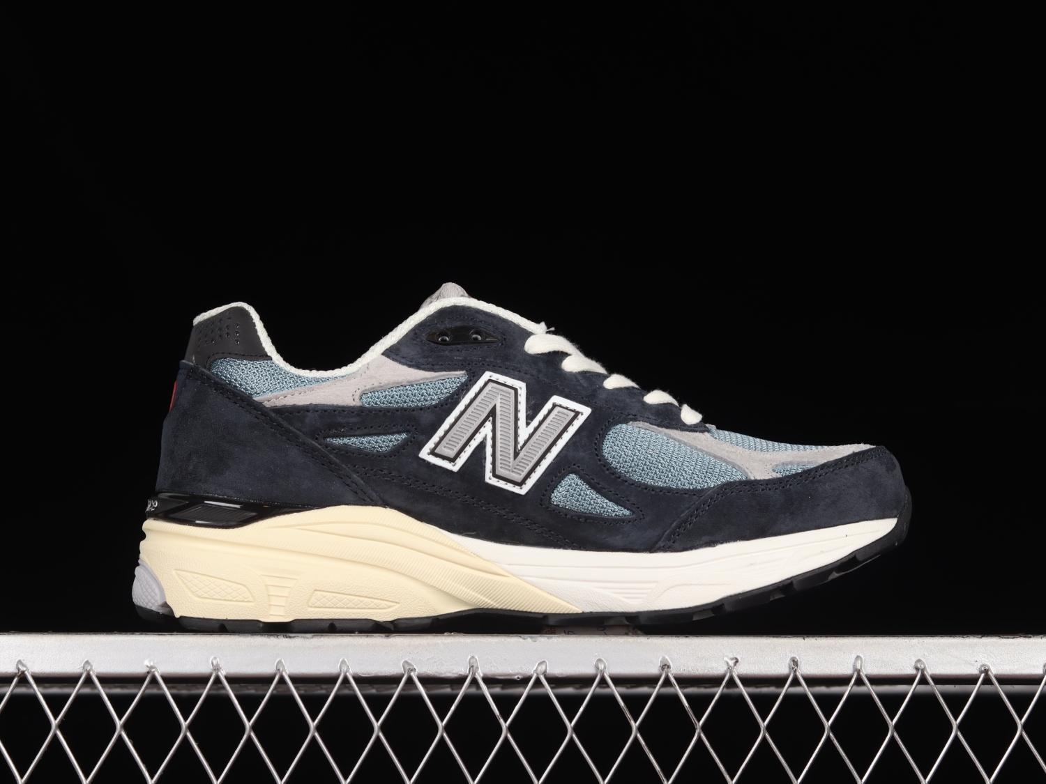 New Bal*nce 990v3 MiUSA Teddy Santis Navy Castlerock M990TE3