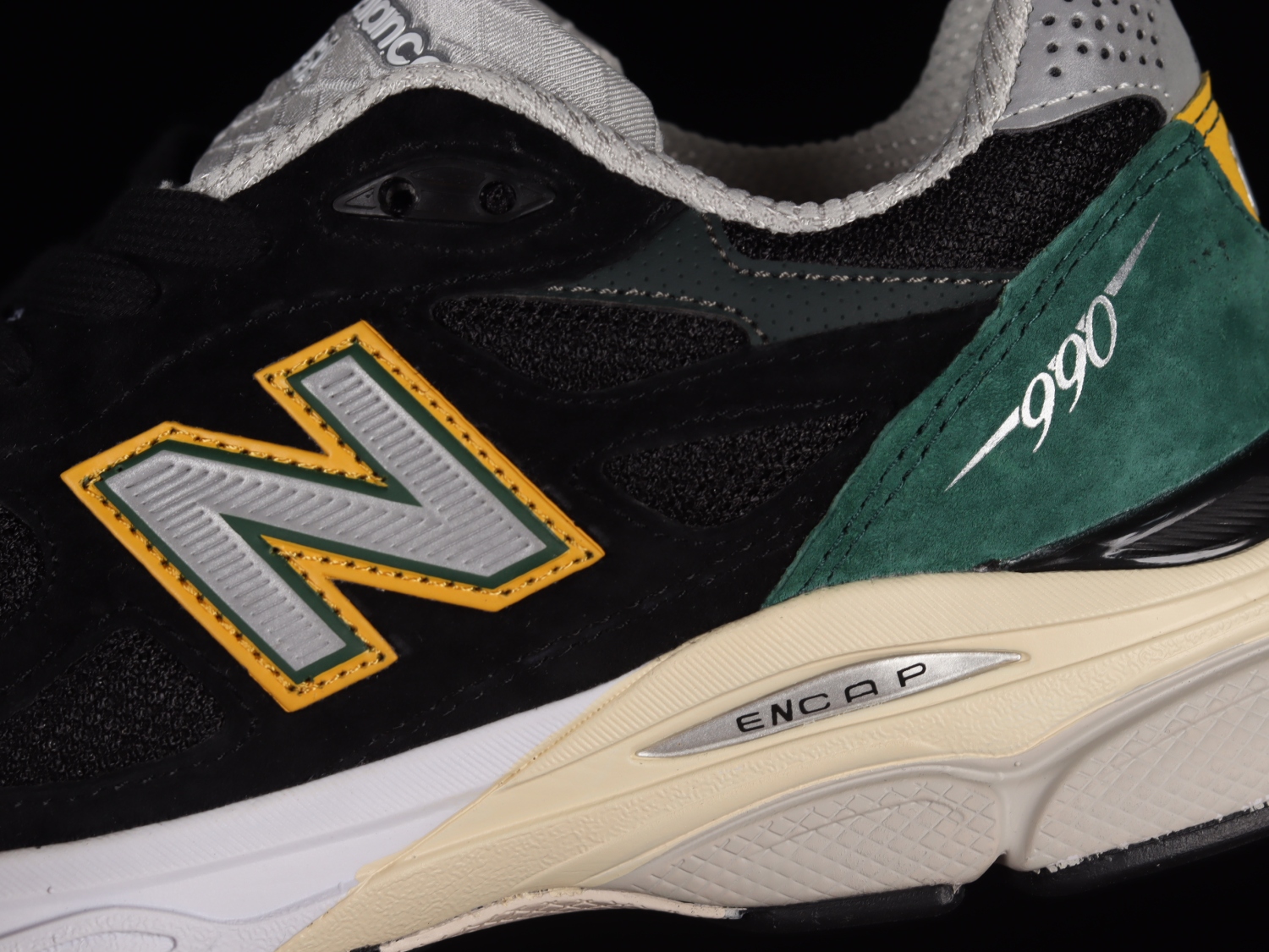 New Bal*nce 990v3 Black Green Yellow M990CP3