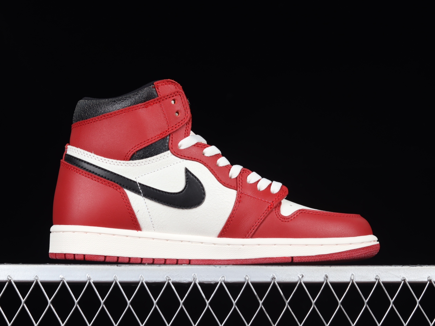 Jordan 1 Retro High OG Lost and Found DZ5485-612