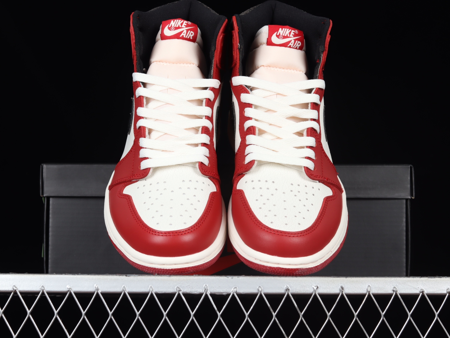 Jordan 1 Retro High OG Lost and Found DZ5485-612