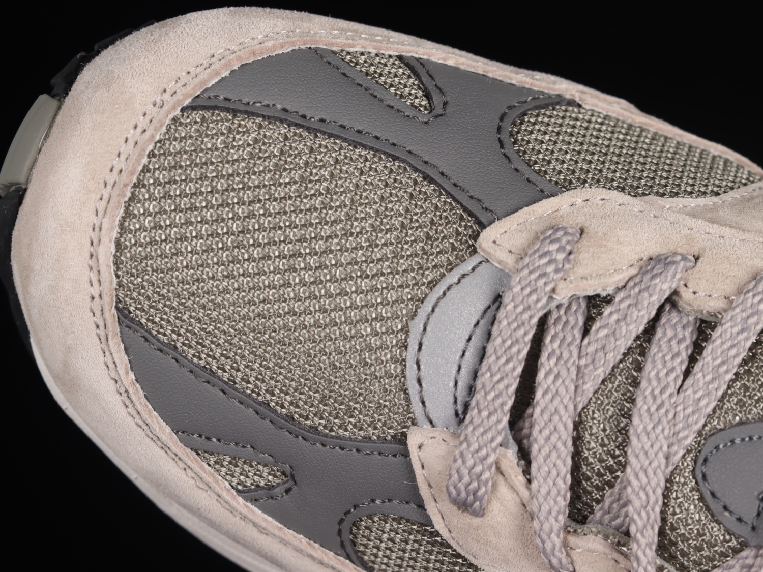 New Bal*nce 991 Kith Grey M991GL
