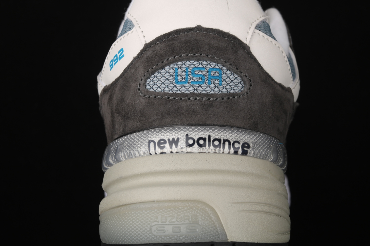 New Bal*nce 992 Kith Spring 2 M992KT