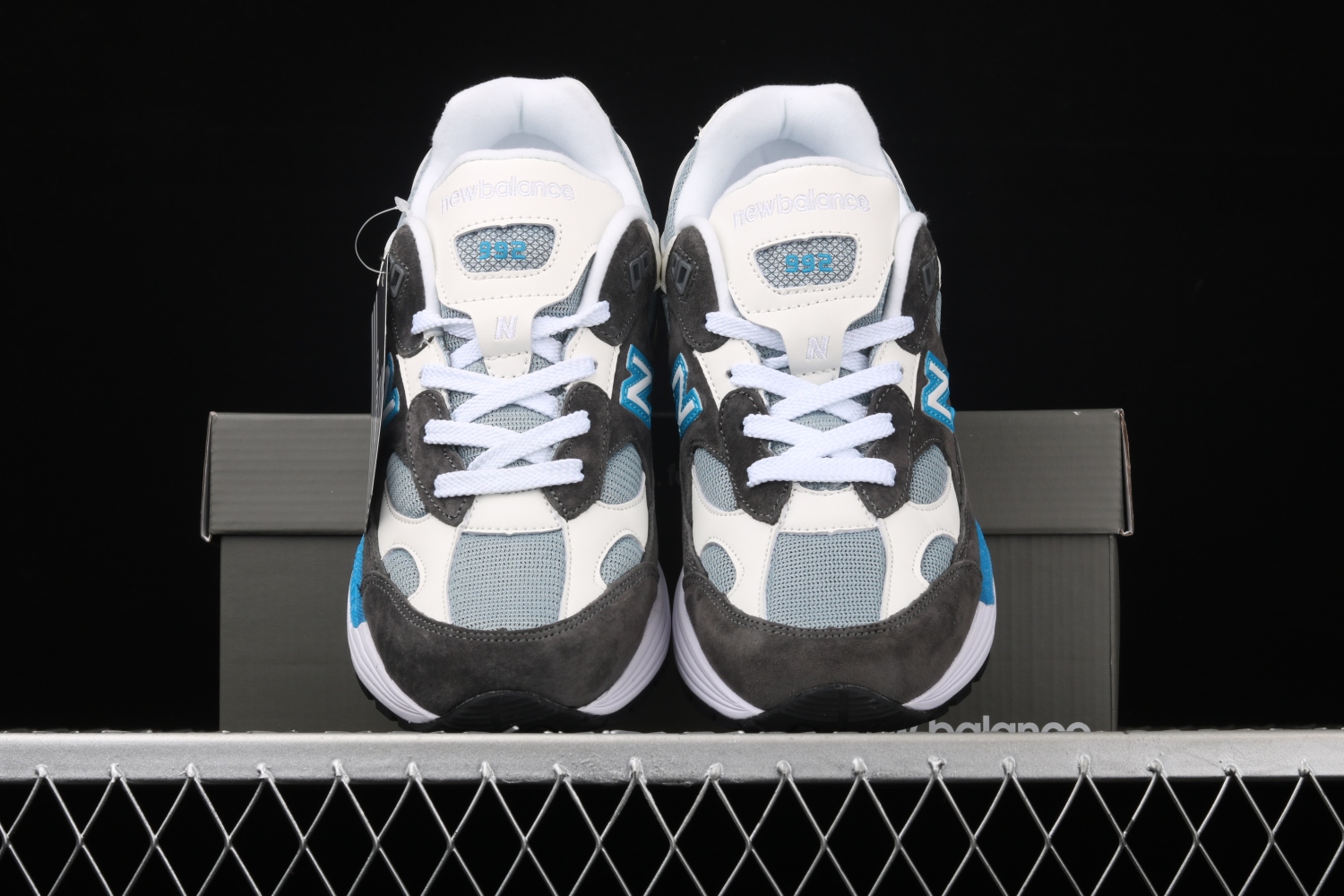 New Bal*nce 992 Kith Spring 2 M992KT