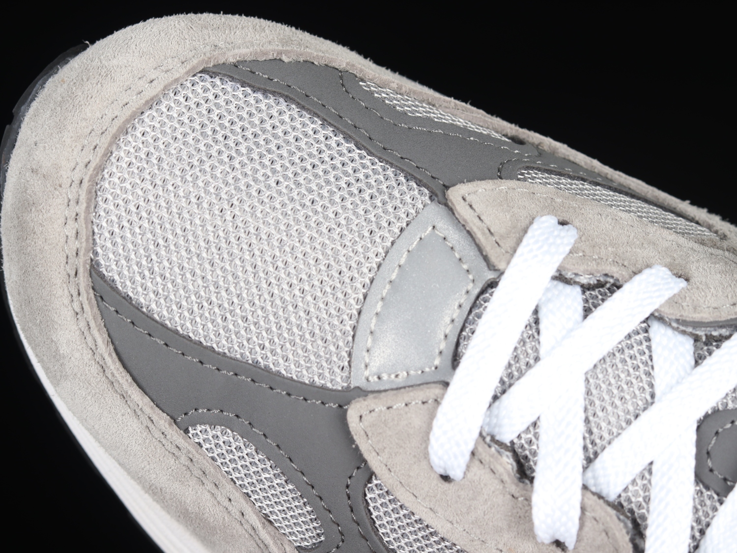 New Bal*nce 992 Grey M992GR