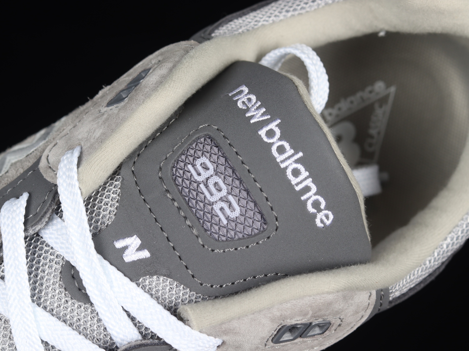 New Bal*nce 992 Grey M992GR