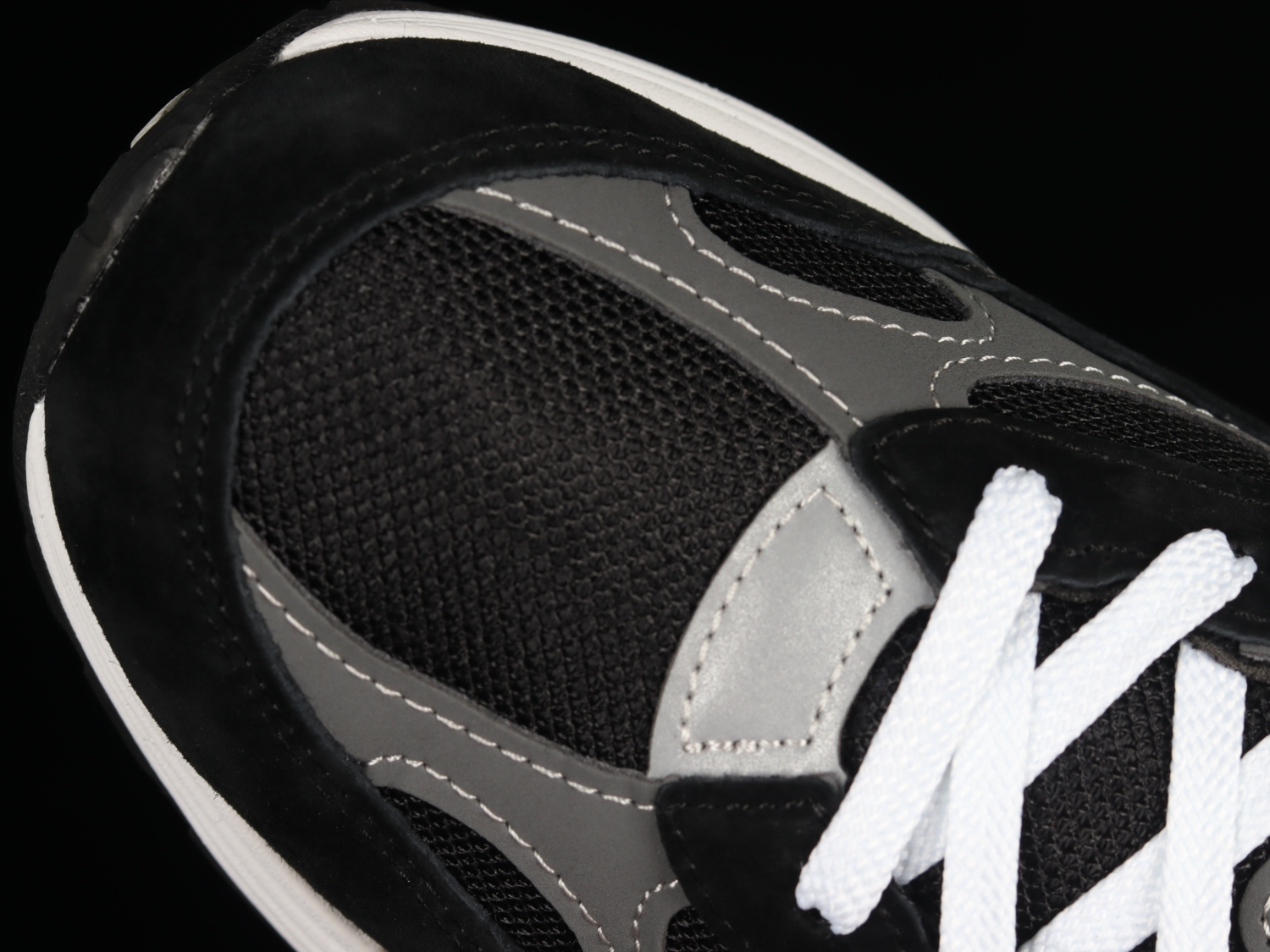 New Bal*nce 992 Black Grey Suede M992EB