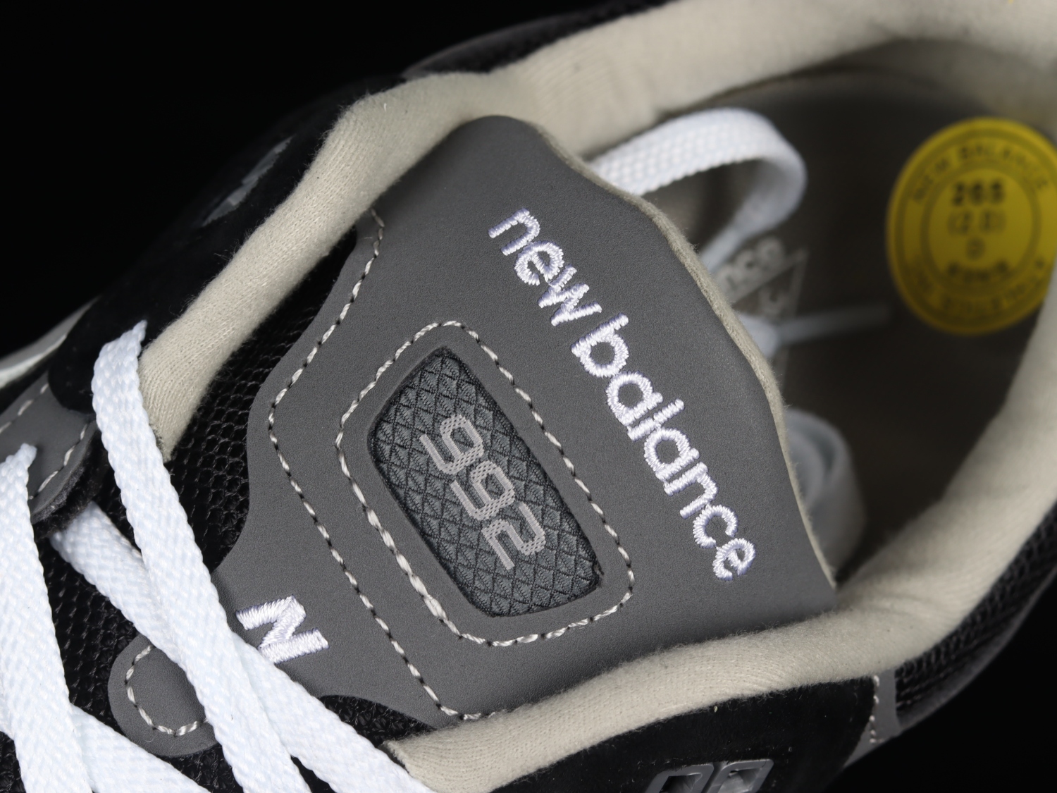 New Bal*nce 992 Black Grey Suede M992EB