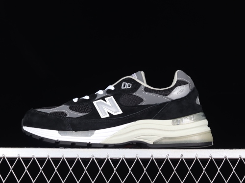 New Bal*nce 992 Black Grey Suede M992EB