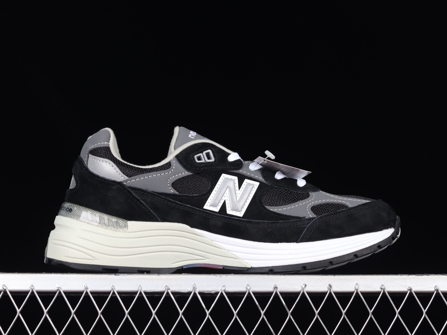 New Bal*nce 992 Black Grey Suede M992EB