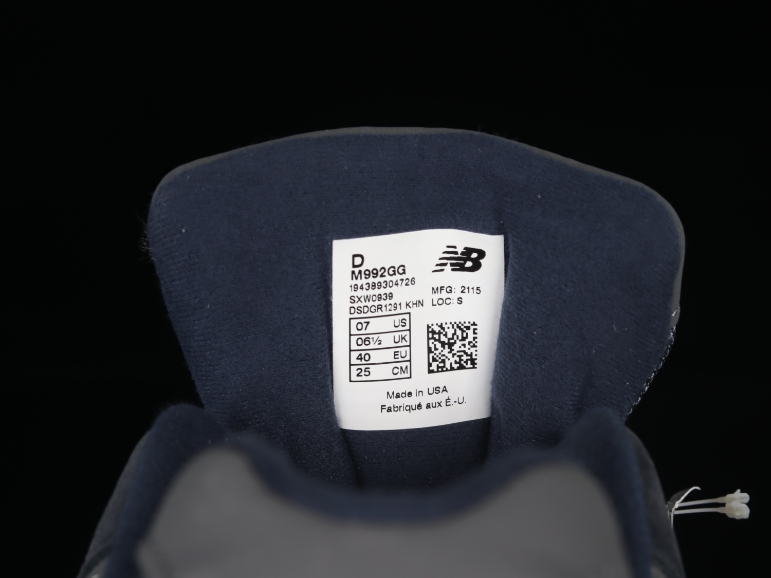 New Bal*nce 992 Navy Grey M992GG