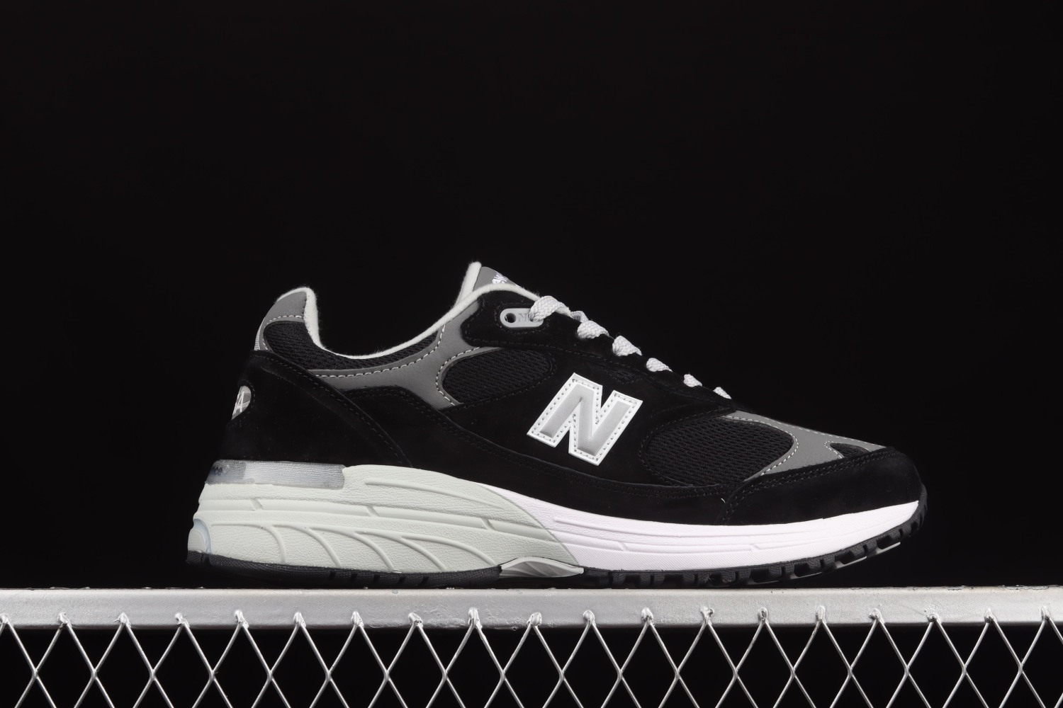 New Bal*nce 993 MIU Black MR993BK